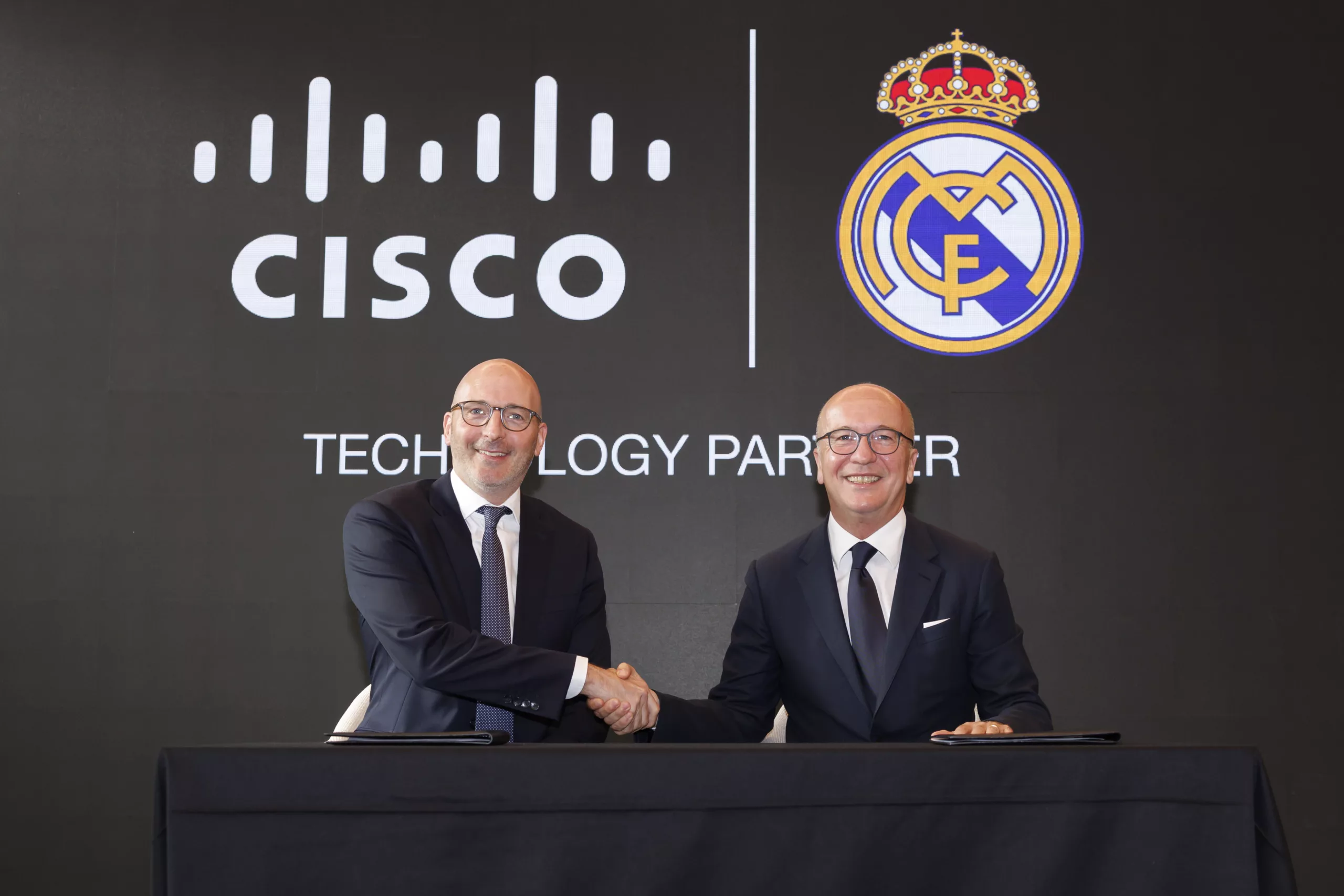 Alex Wicks, CEO Santiago Bernabeu Stadium; Agostino Santoni, Senior Vice President Cisco EMEA South_2
