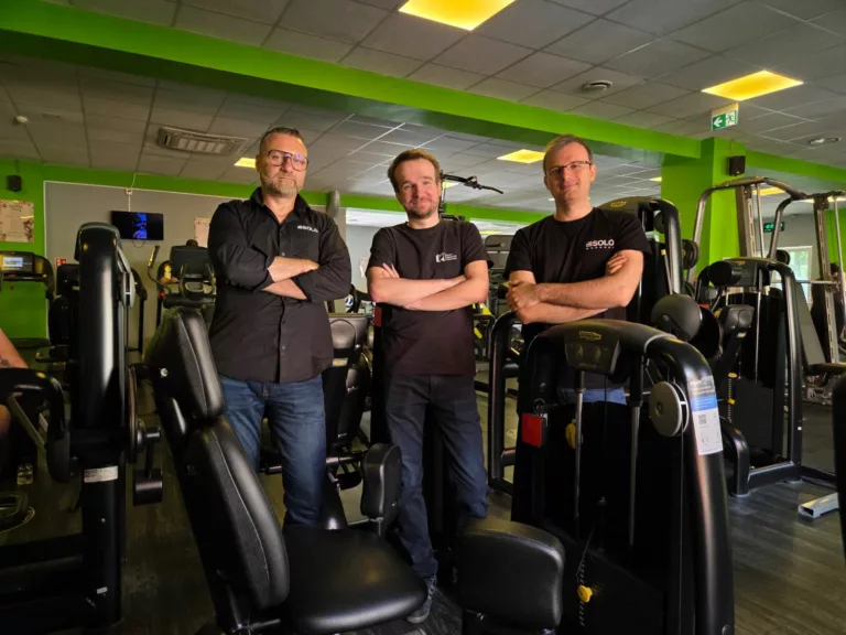 SOLO Workout pozyskuje 15 mln zł na cyfryzację siłowni – inwestorem Maciej Zientara