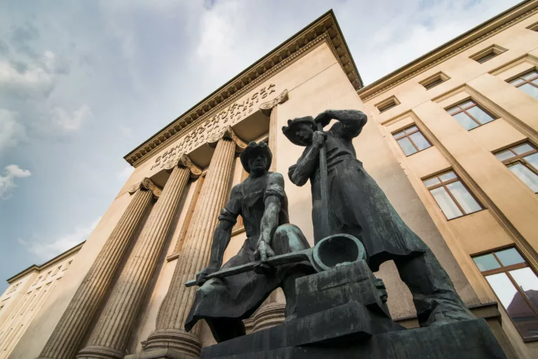 Start-upy dual-use przyjeżdżają do Krakowa. AGH gospodarzem Bootcampu EUDIS