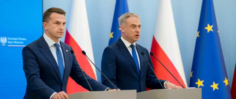 Rząd przyjął projekt ustawy wzmacniającej walkę z nielegalnymi treściami w internecie