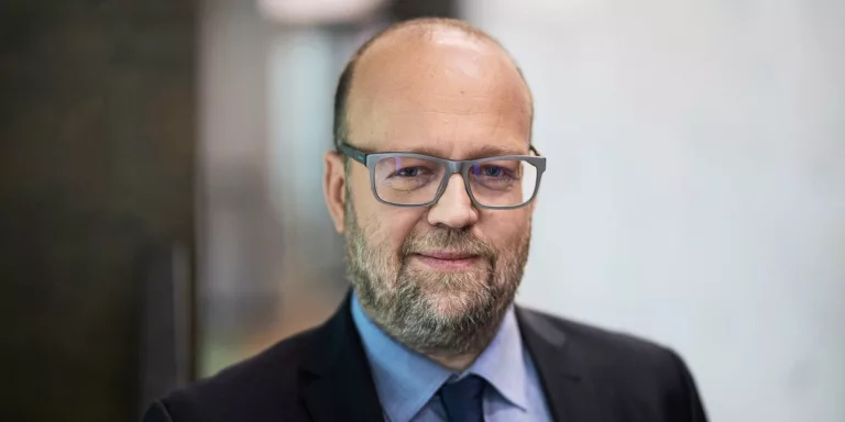 Jak prowadzić biznes w Indiach? O wyzwaniach, etyce i różnicach kulturowych