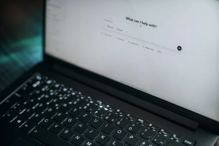 Cyberprzestępcy używają ChatGPT do dystrybucji złośliwego oprogramowania