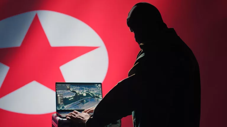 Cyberprzestępcy z Korei Północnej ze wsparciem dla Rosji. Grupa Lazarus atakuje firmy zbrojeniowe dostarczające drony Ukrainie