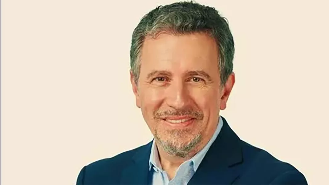 Dr Adrian Bot