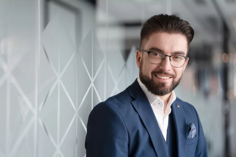 Sektor publiczny modernizuje nieruchomości. Konsolidacja biur staje się standardem