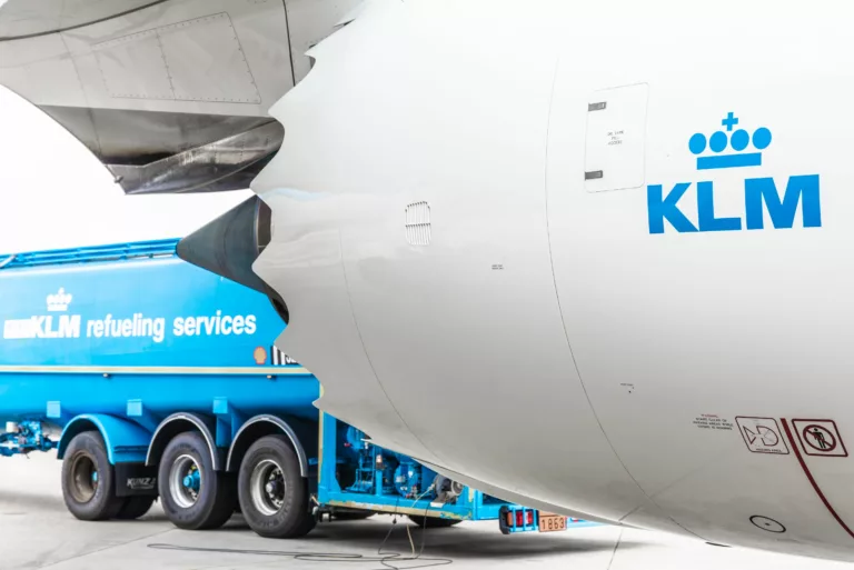 KLM wprowadza bezpłatne Wi-Fi na trasach europejskich. Usługa dostępna od dziś