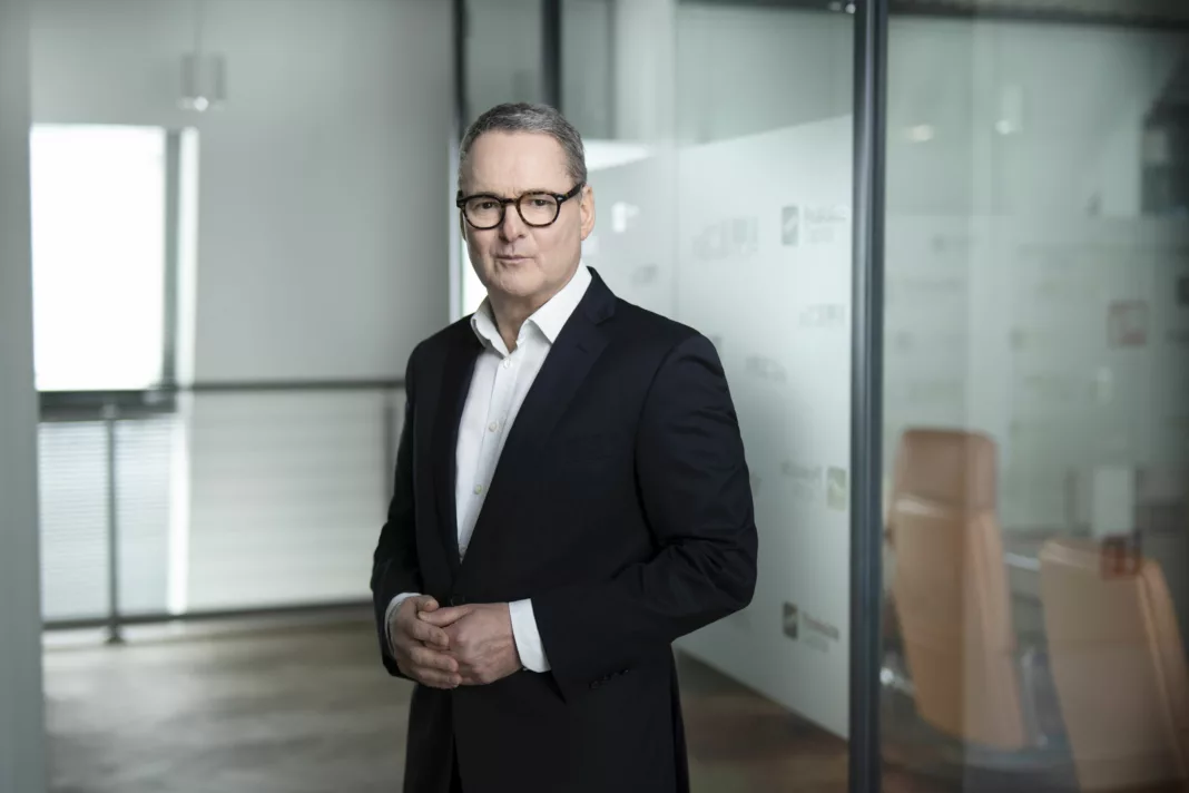 Steven Davis, Peakside Capital Advisors
