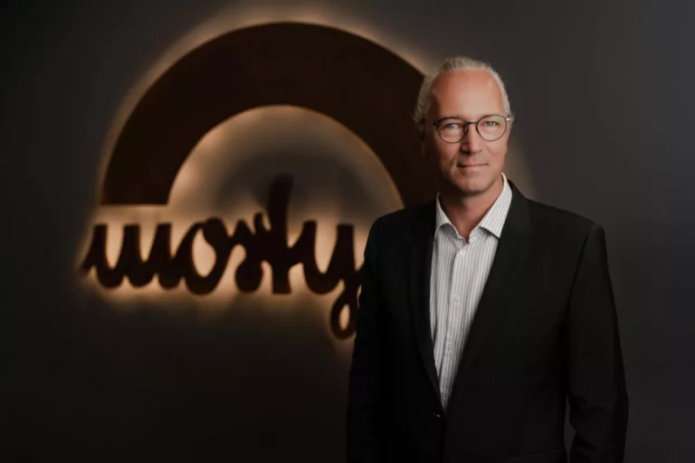 Magazyny energii poprawią efektywność sprzedaży energii z farm Grupy Mosty