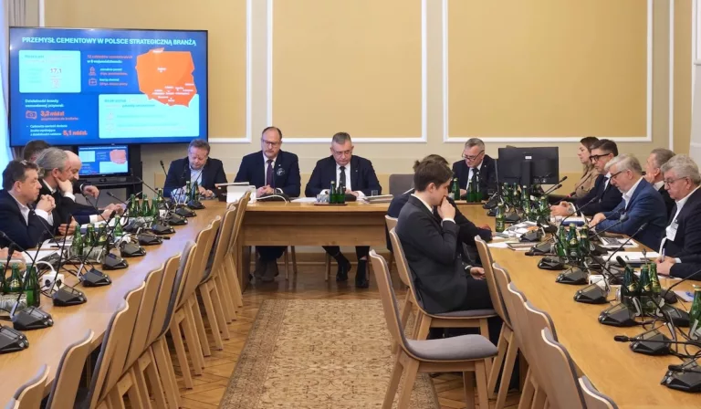 Import cementu z Ukrainy wzrósł o 3800%. Branża żąda objęcia surowca systemem SENT