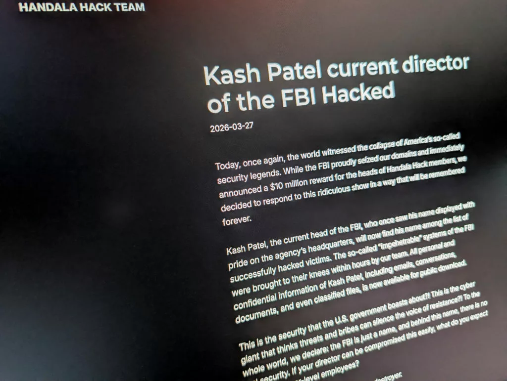 Cyberatak na szefa FBI. Stare dane, nowa presja geopolityczna
