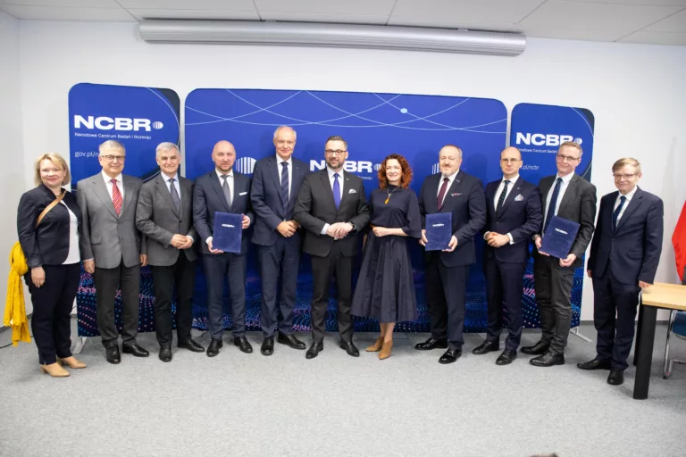 Ponad 38 mln zł z NCBR na siedem projektów strategicznych. W centrum atom, wieś i innowacje społeczne