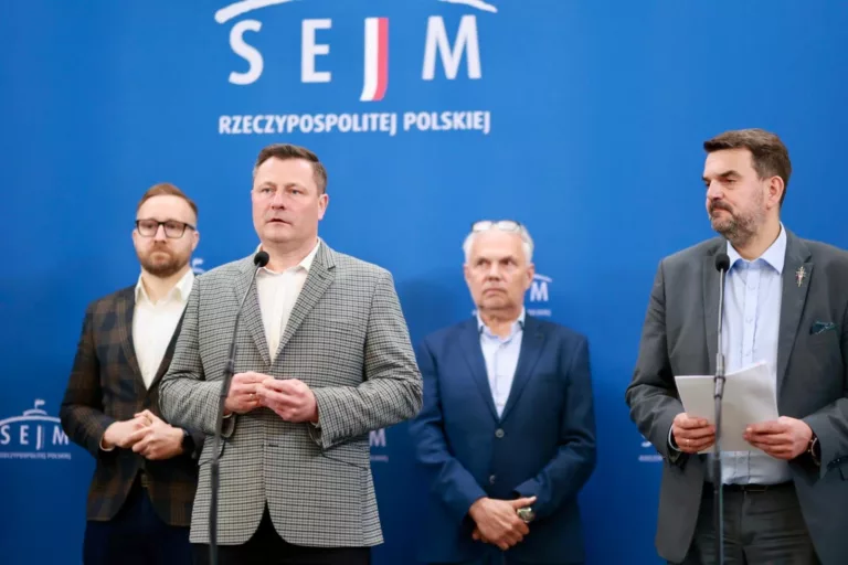 Dealerzy samochodowi popierają projekt PSL. Chodzi o przewagę producentów i importerów