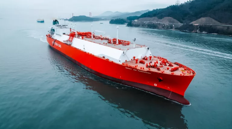 ORLEN rezerwuje moce w FSRU 2. Import LNG przekroczy 16 mld m sześc. rocznie
